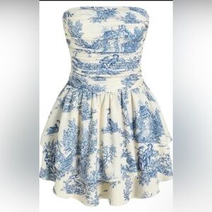 Cider Strapless Ruched Blue and White Mini Dress in size Small
